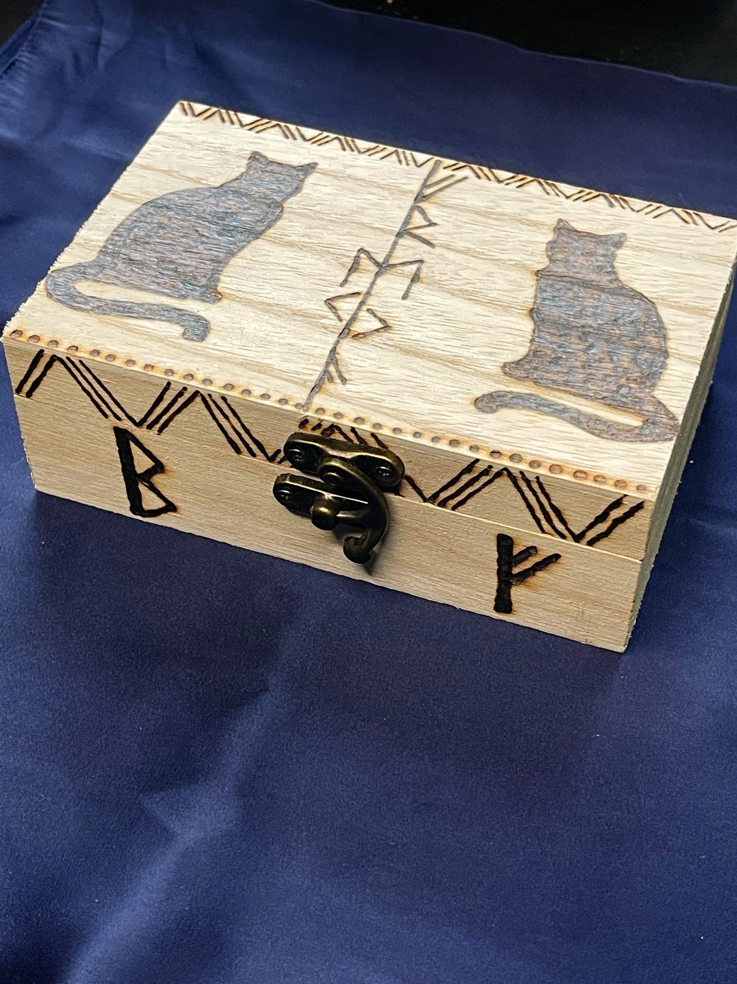 Freyja Altar Box