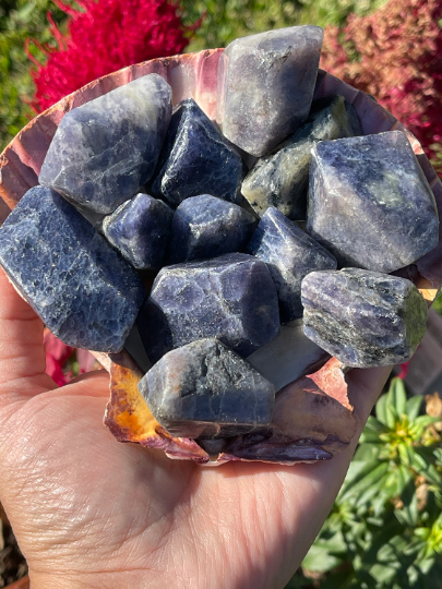 Cordierite Free Form