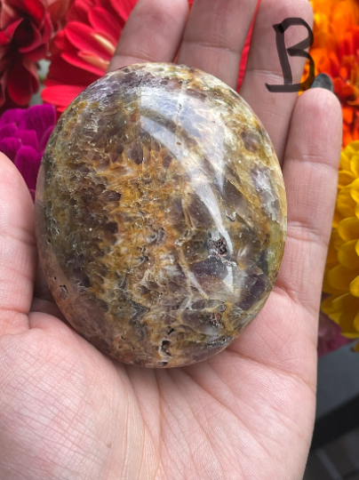 Dream Chevron Amethyst Palm Stones