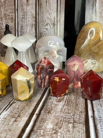 Mookaite Jasper Cupcake