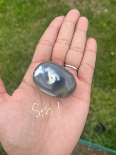 Orca Agate Palm Stones