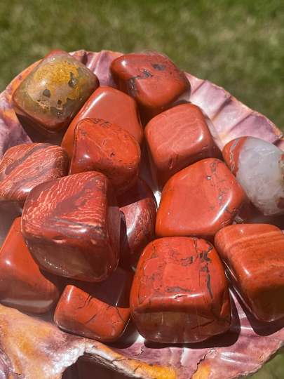 Red Jasper Tumbles Cube Tumbles
