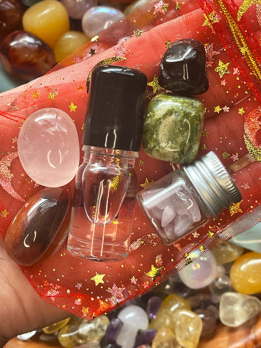 Attract Love Crystal Set