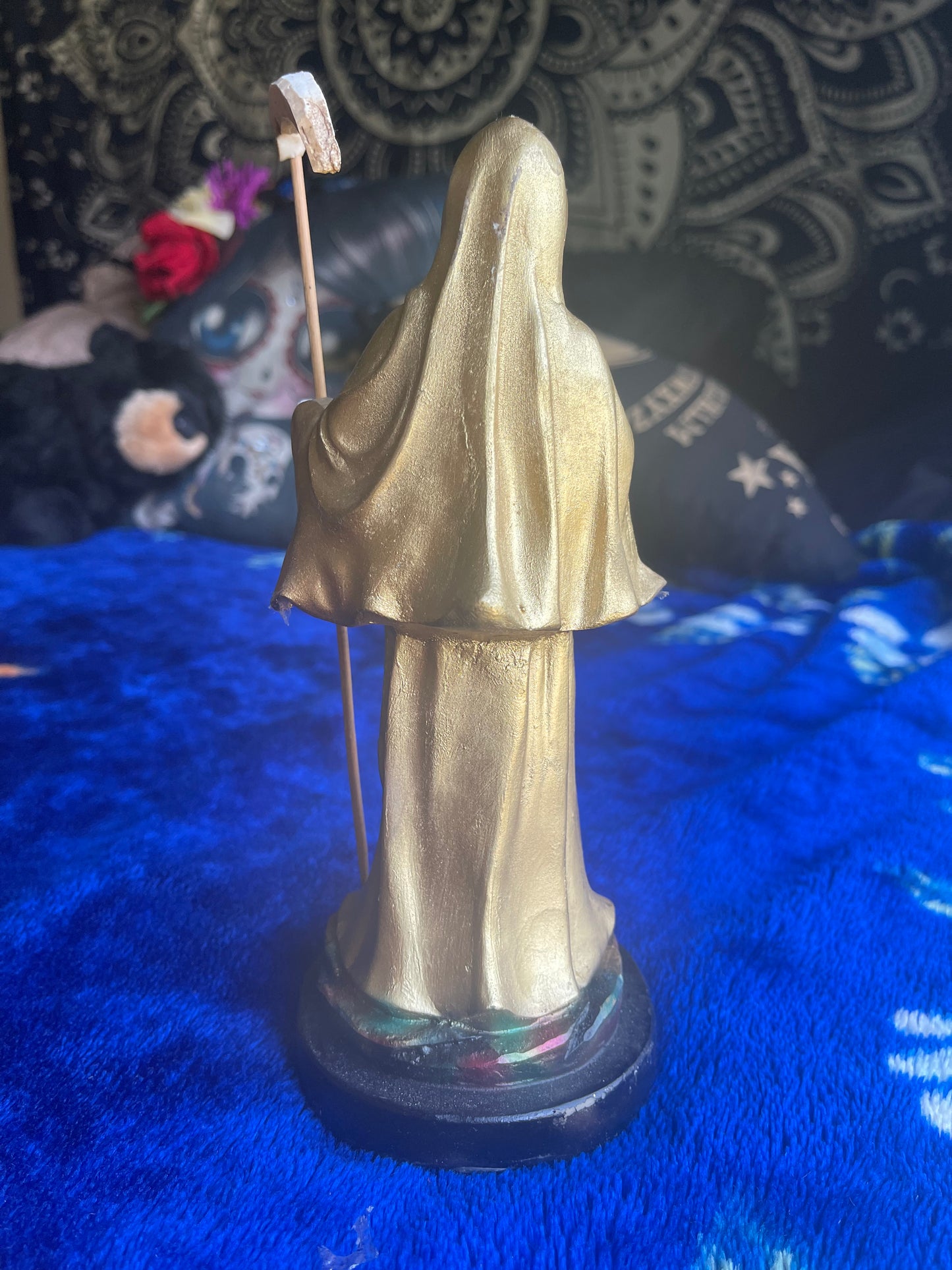 Golden Colored Santa Muerte Statue Fixed