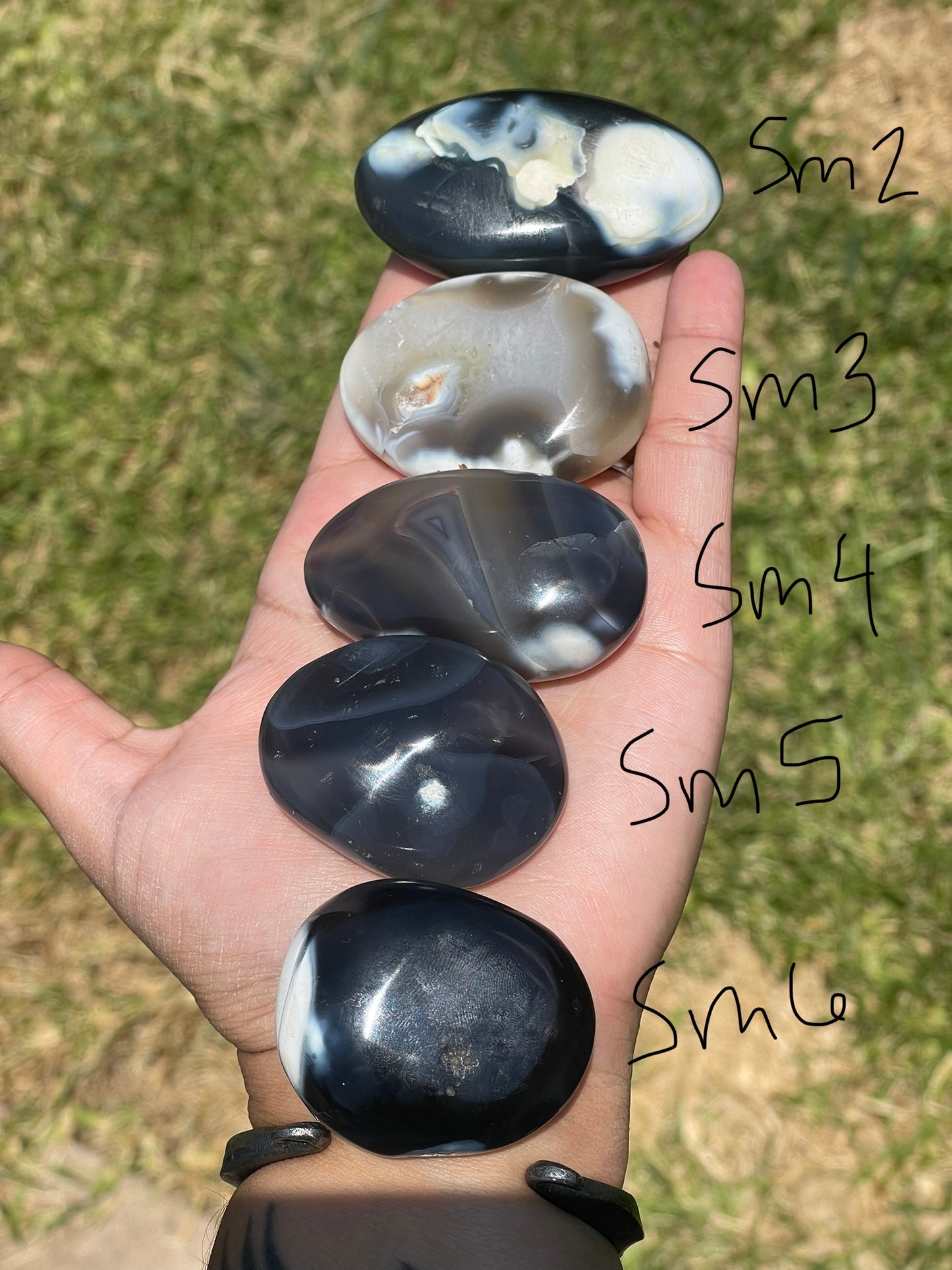 Orca Agate Palm Stones