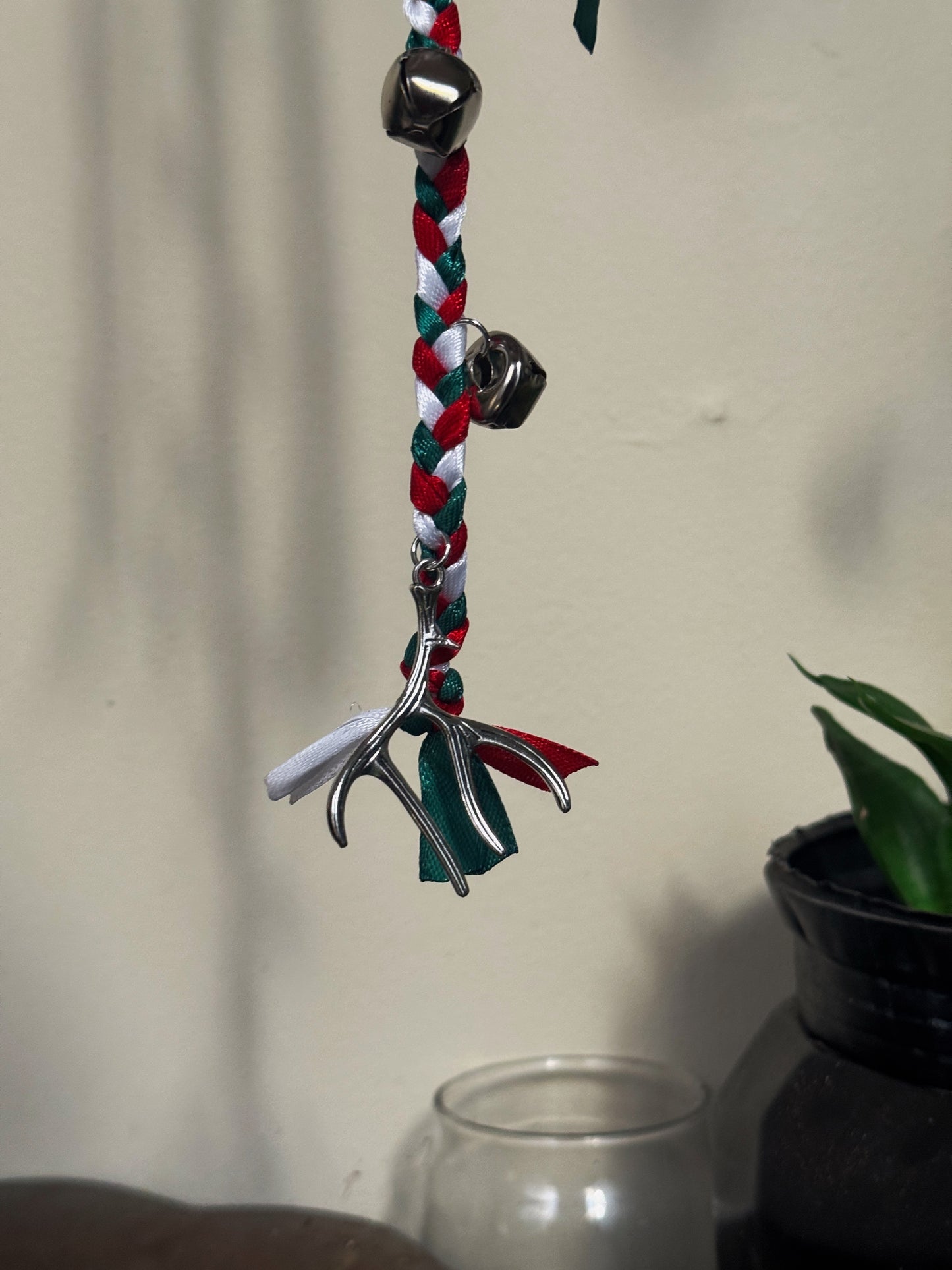 Yule Wreath Wall Hanging