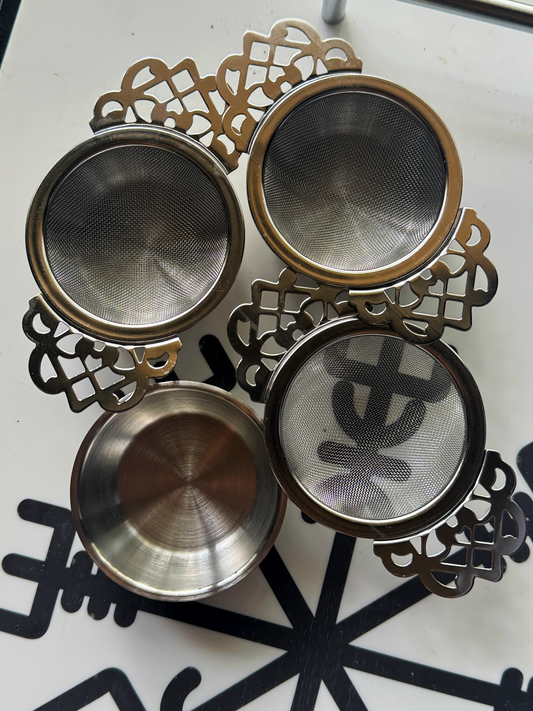 Tea Infuser With Drip Bowl