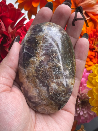 Dream Chevron Amethyst Palm Stones